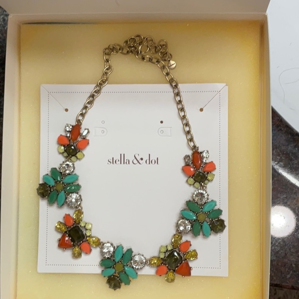 Stella & Dot Colorful Statement Necklace